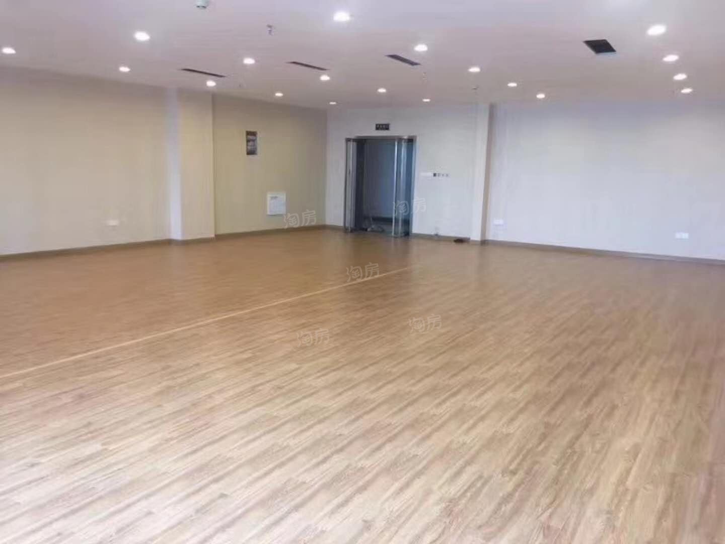 众安恒隆广场效果图