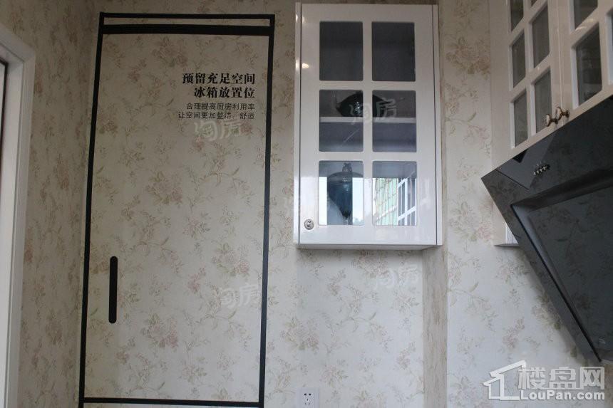 广铝荔富湖畔样板间