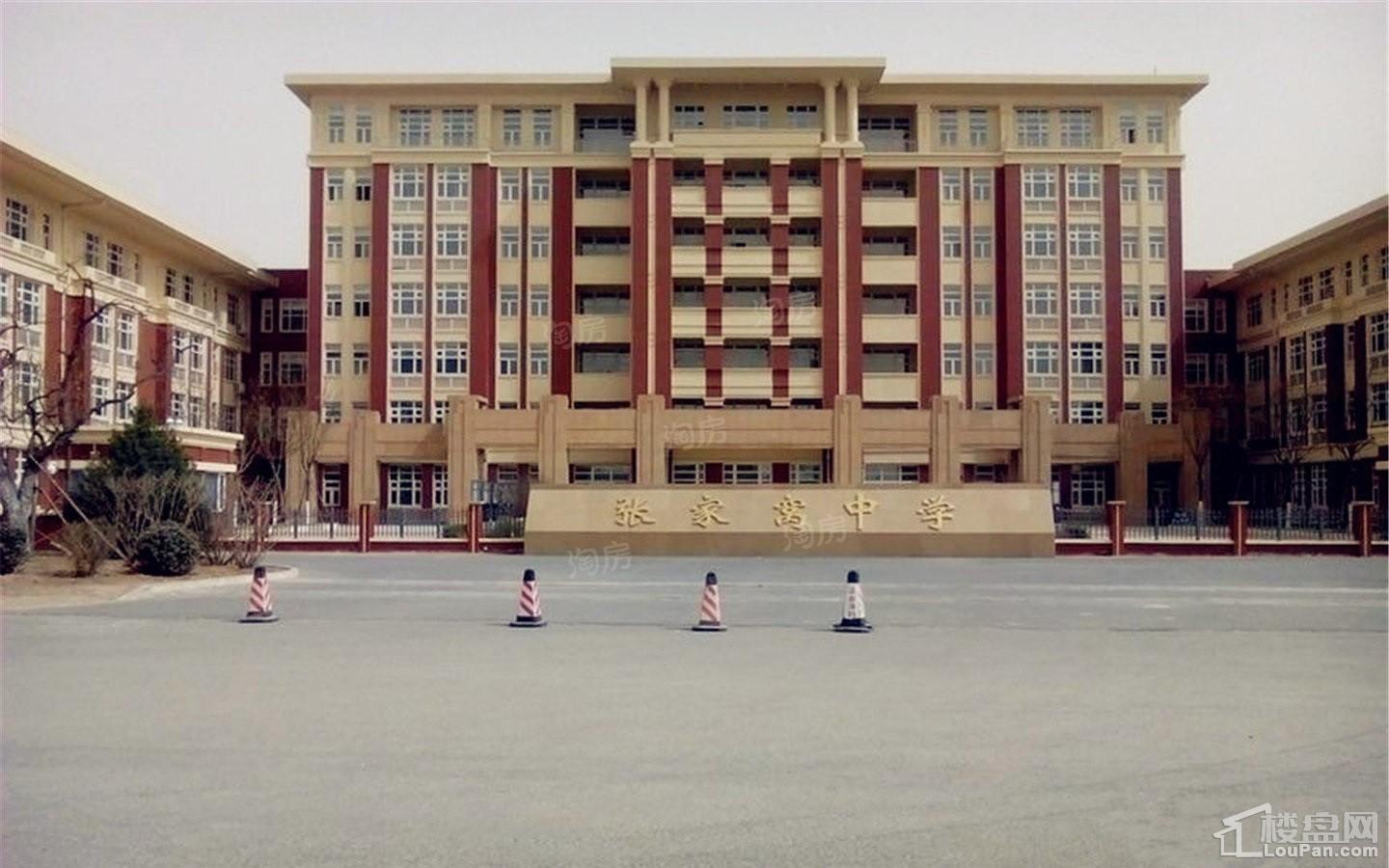联发红郡配套图