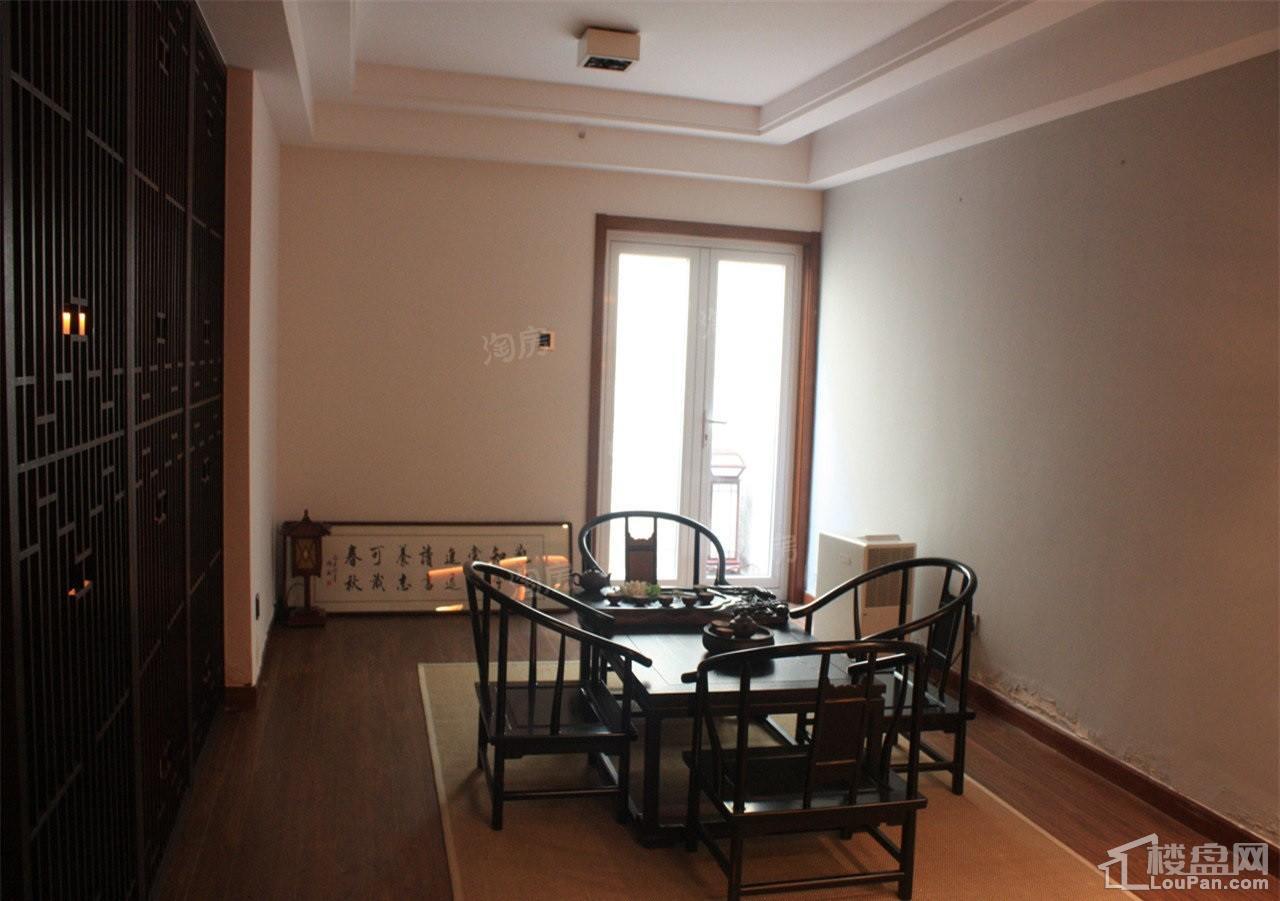 贻成豪庭样板间