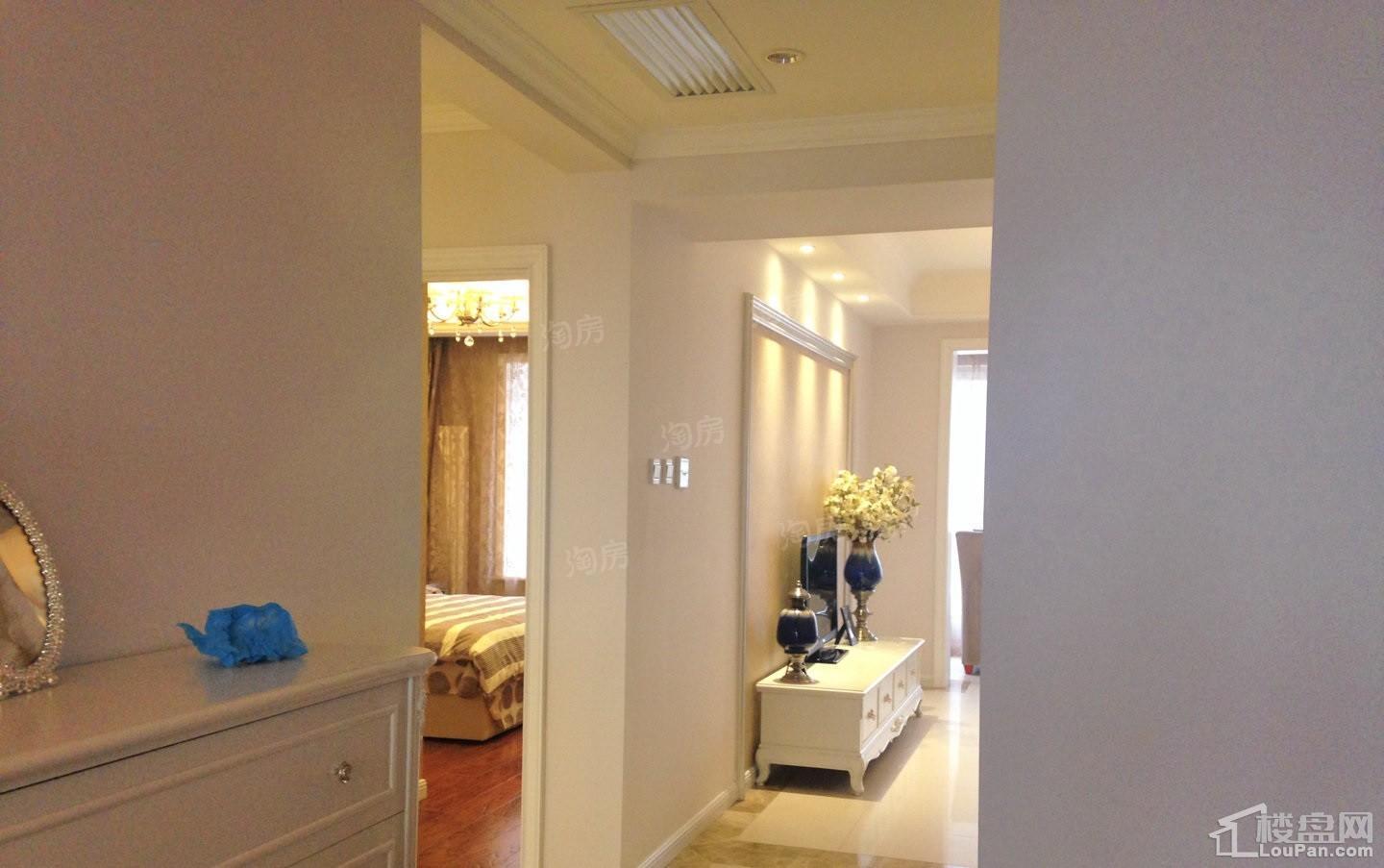 听海蓝珊样板间