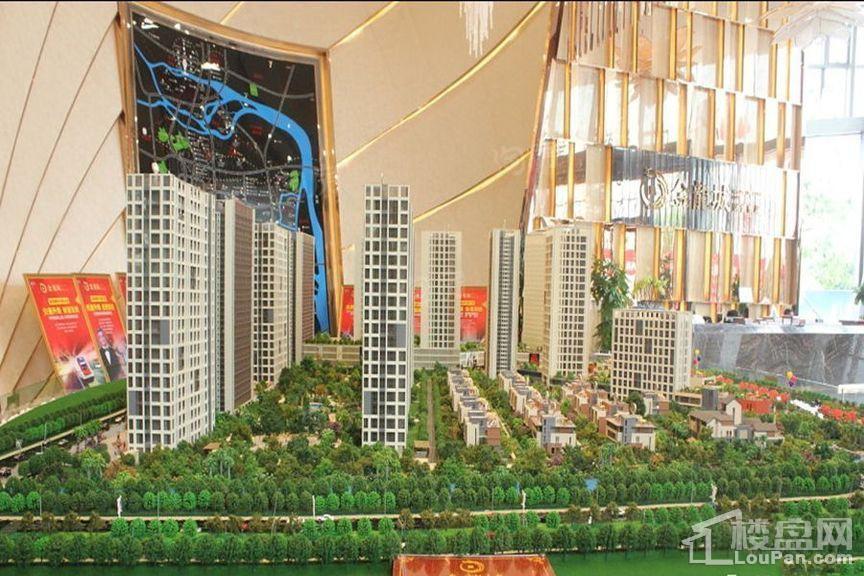 金龙城财富广场实景图