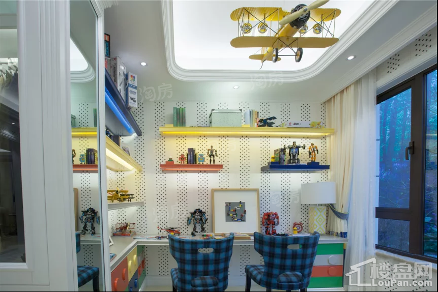 龙湖·九里晴川样板间