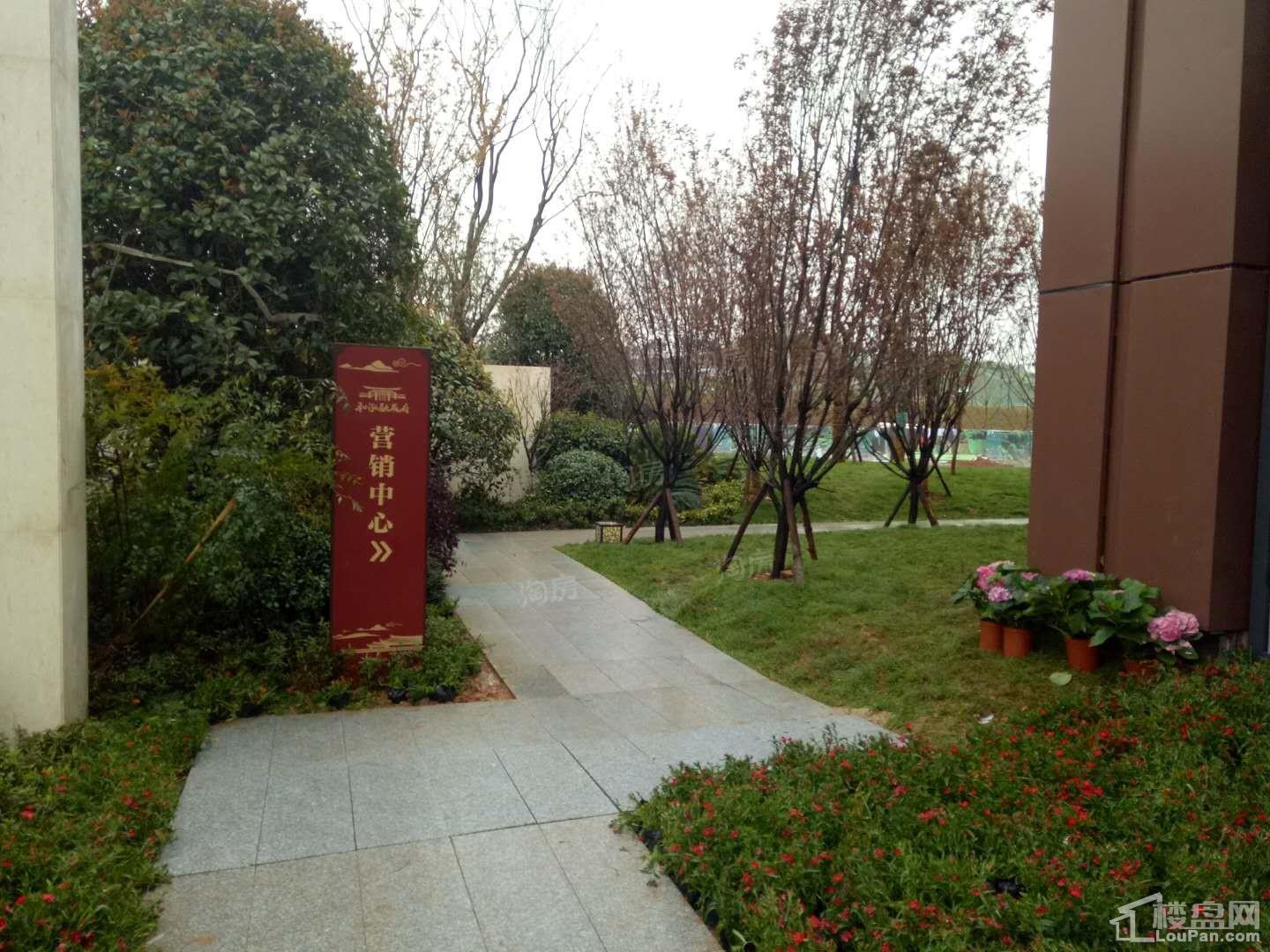 和泓融成府实景图