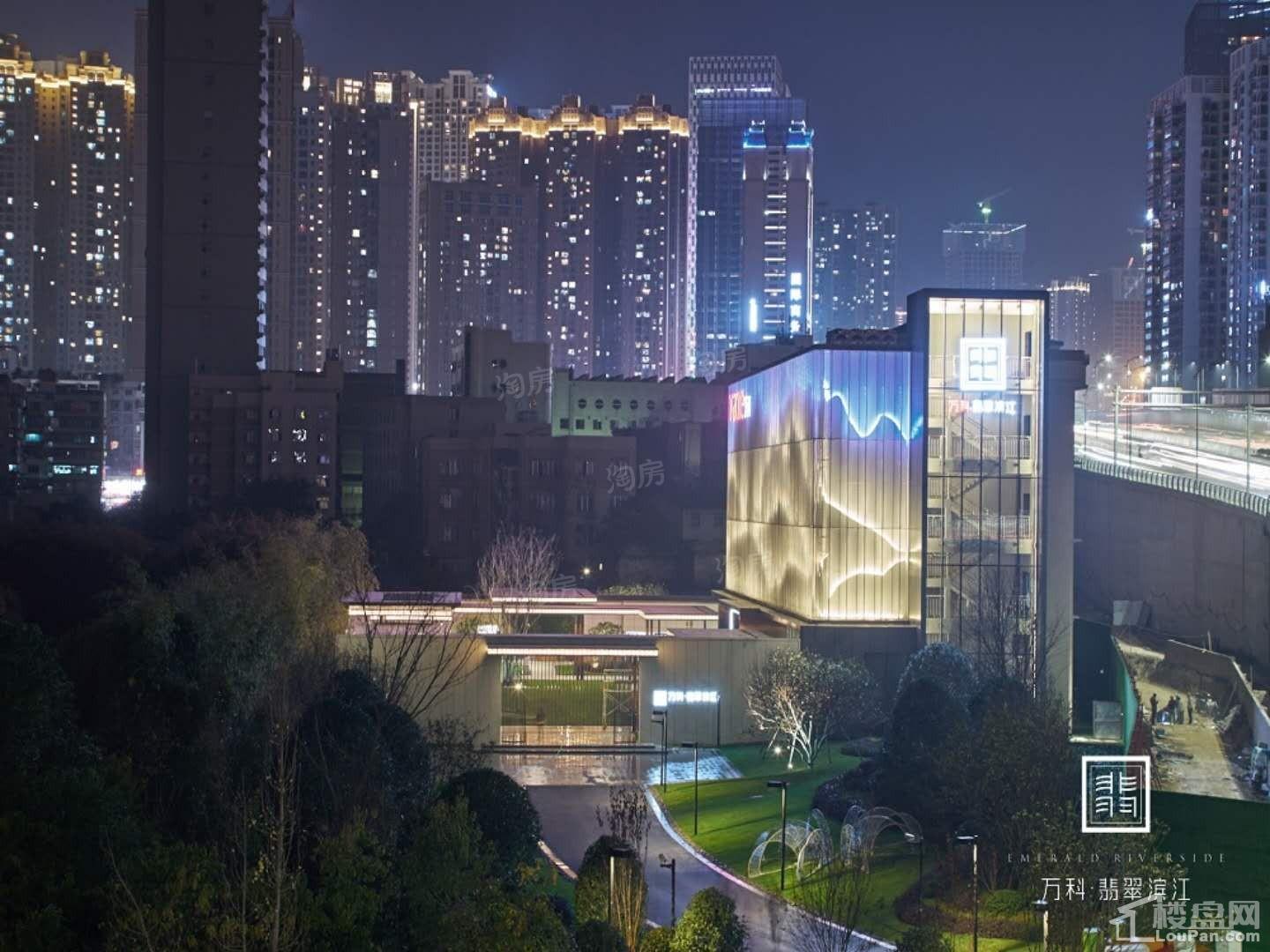 万科·翡翠滨江实景图