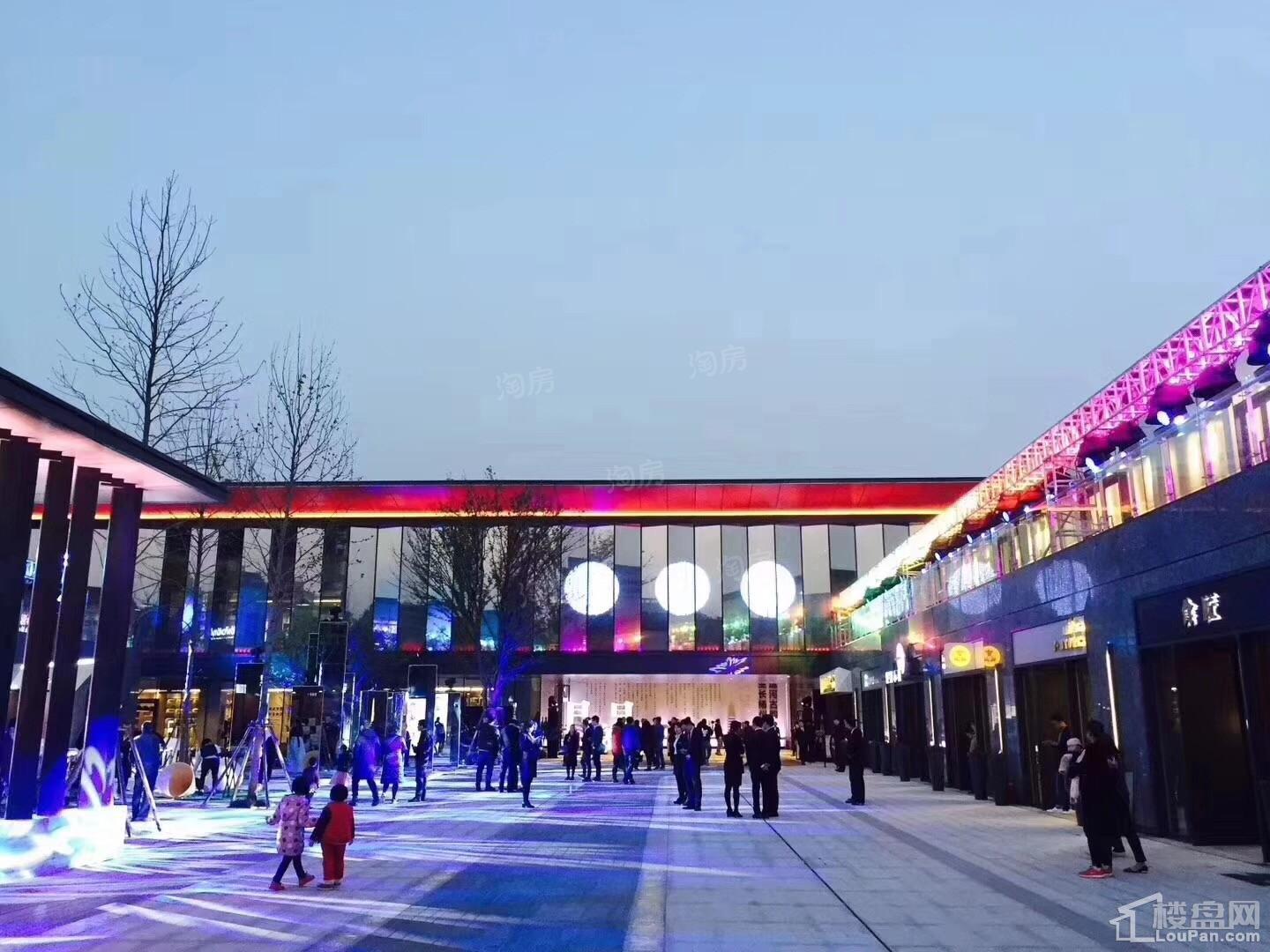 万科城市之光实景图