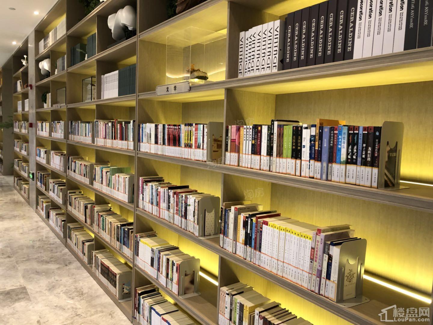 万科城市之光实景图