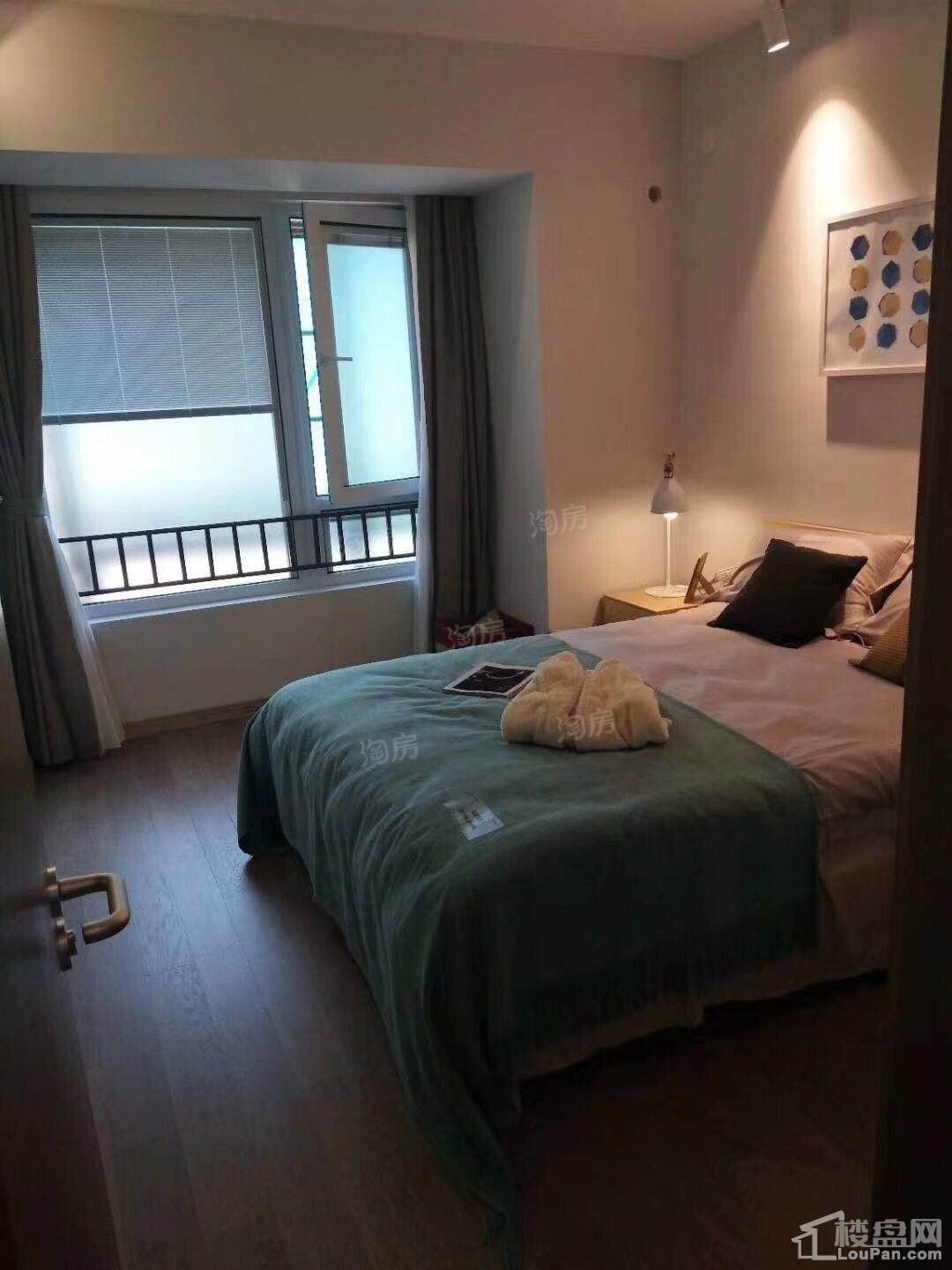 万科城市之光样板间