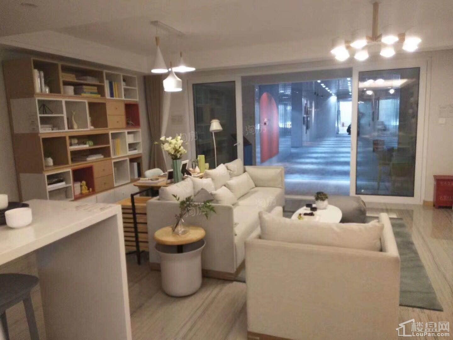 万科城市之光样板间