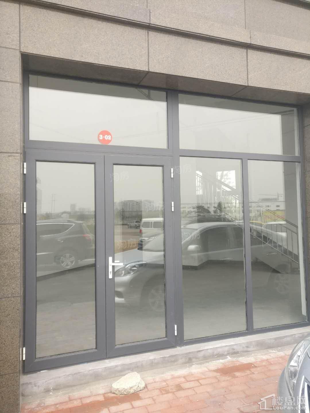 金色领域沿街商铺实景图