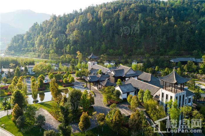 玛御谷温泉小镇效果图