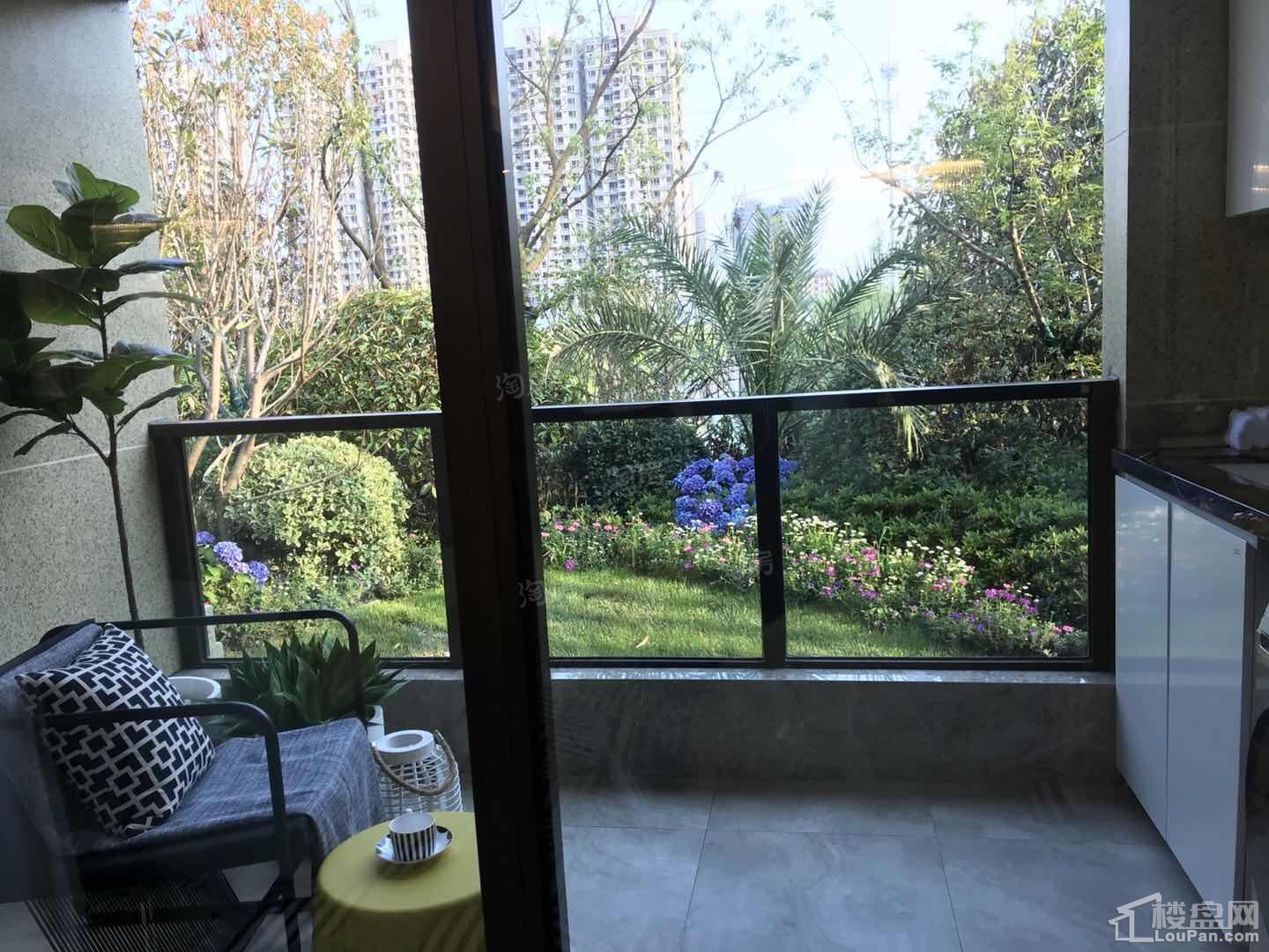 嘉禾金茂府样板间