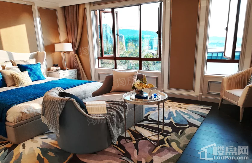 东旭御山湖样板间