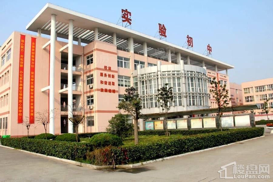 金鹰新城市中心配套图