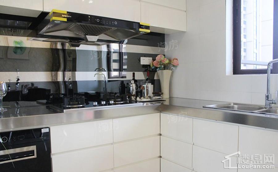 华鸿·珑悦轩样板间