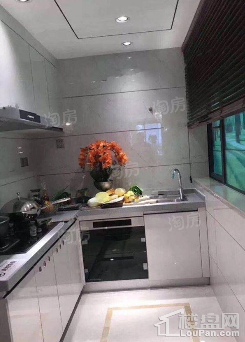 绿洲华庭样板间