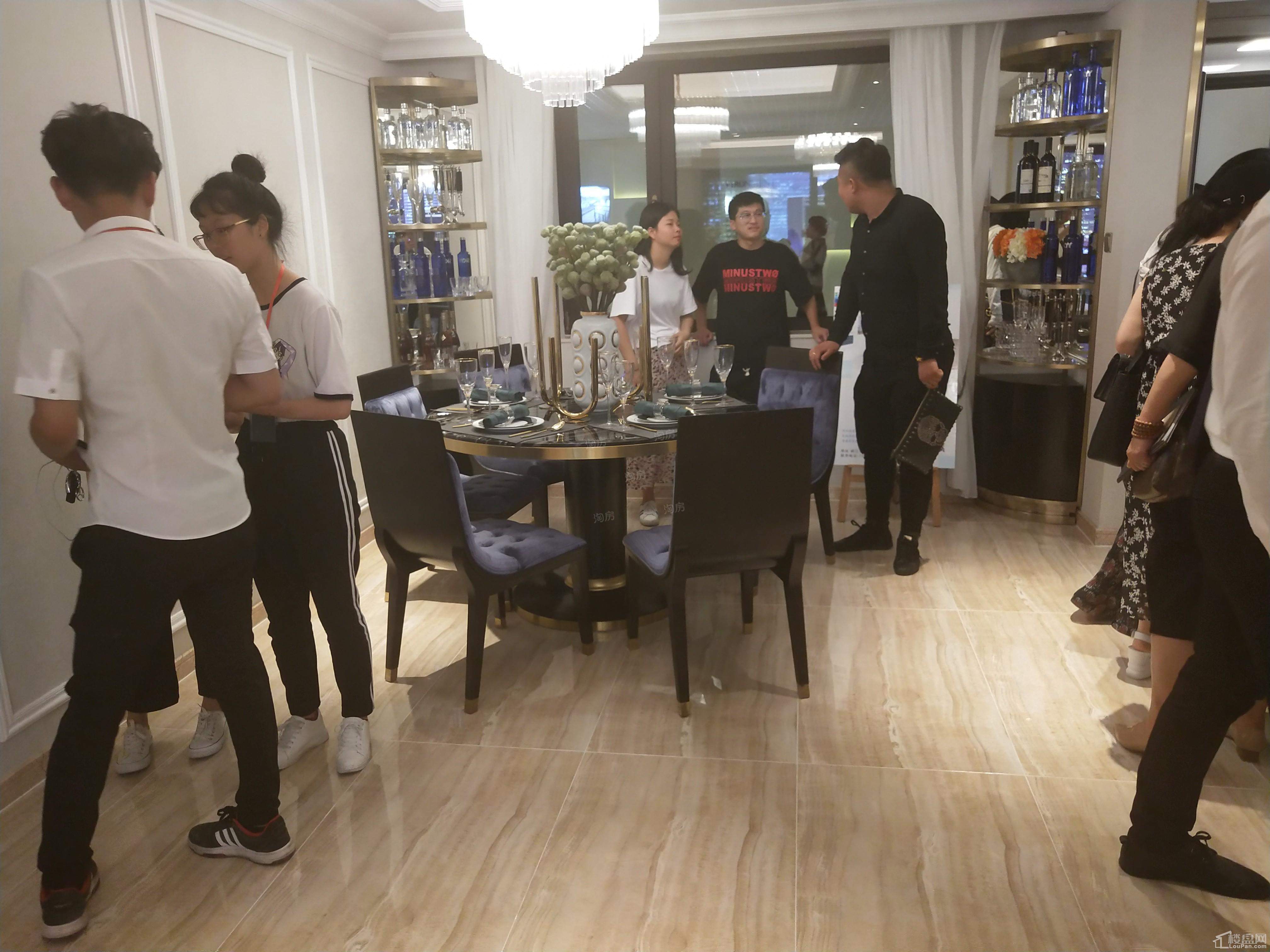 碧桂园保利·玖樟台样板间