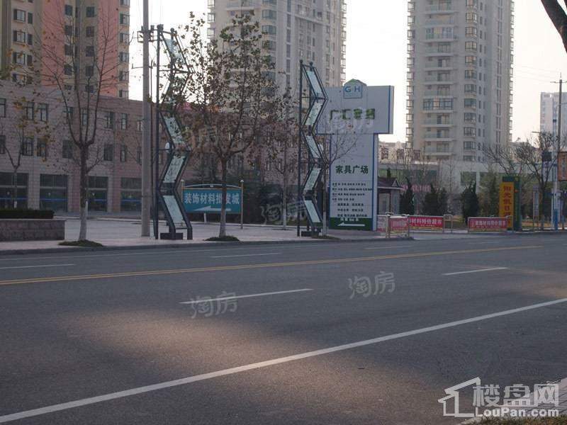 新峰大厦实景图