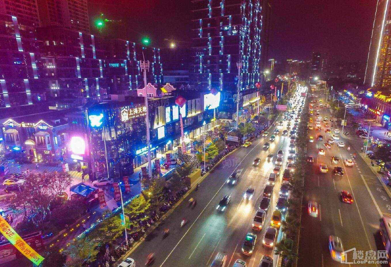绿地中央广场实景图