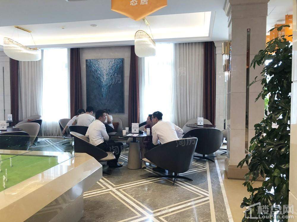 鸿坤理想城实景图