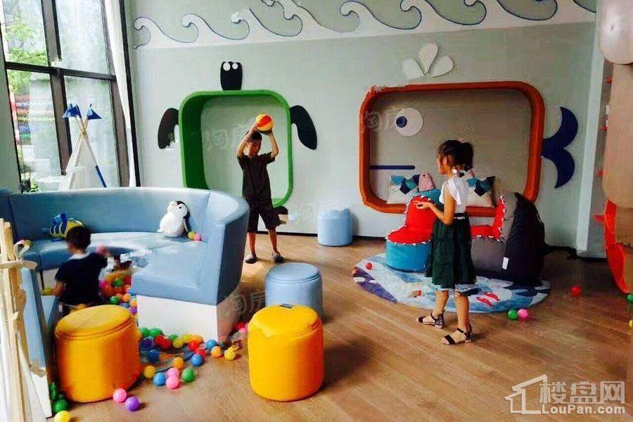 保利爱尚海样板间