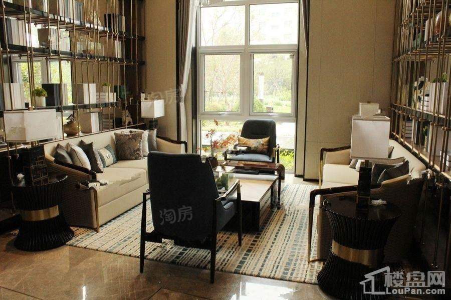 保利爱尚海样板间