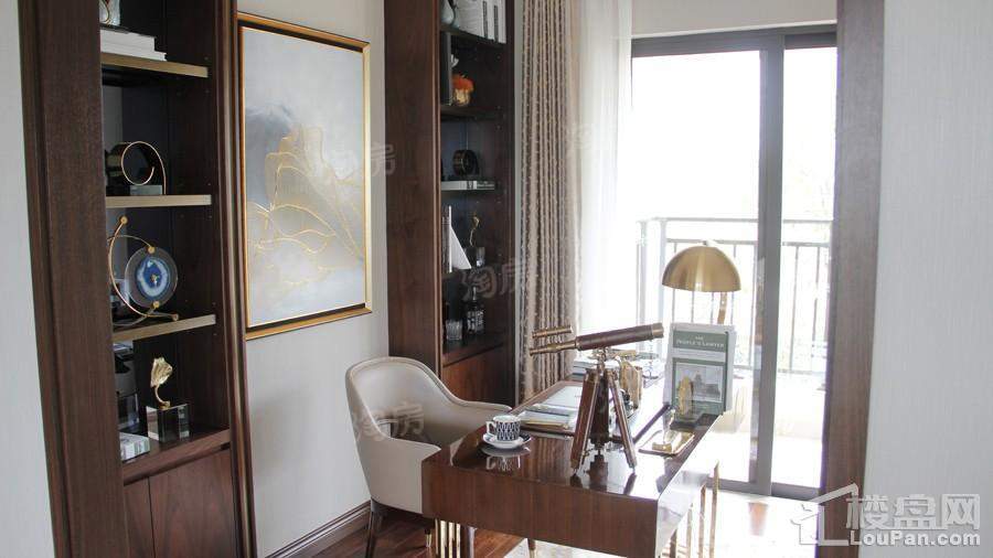 南宁绿地城样板间