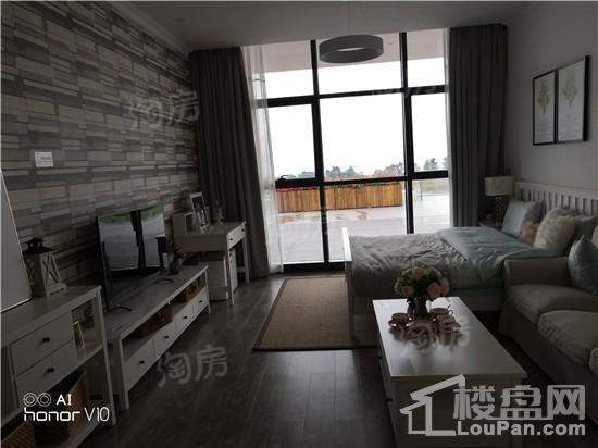 抚仙湖·广龙小镇样板间