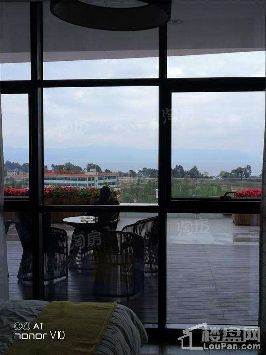 抚仙湖·广龙小镇样板间