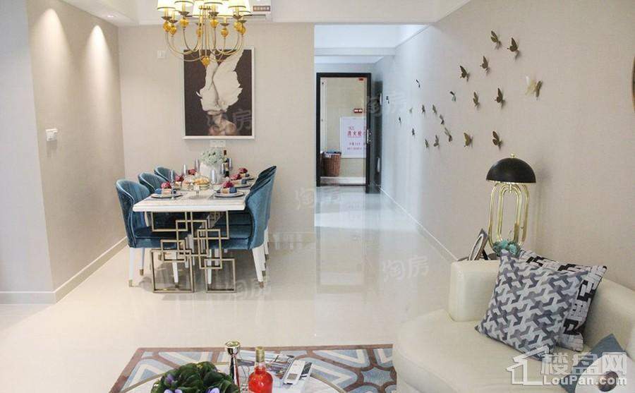 骏瓏盛景样板间