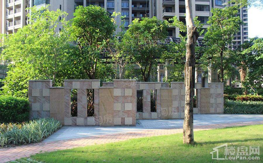 骏瓏盛景实景图