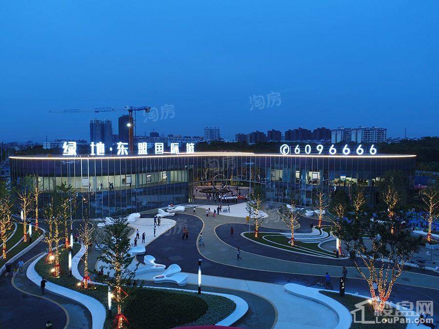 绿地东盟国际城实景图