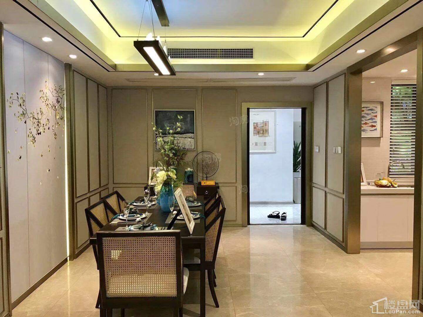天章华府实景图