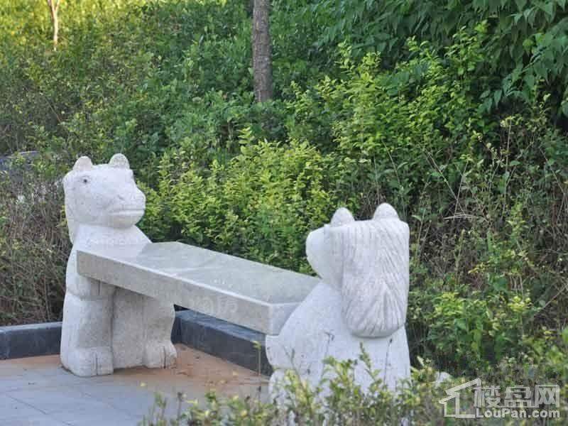 中铁秦皇半岛配套图
