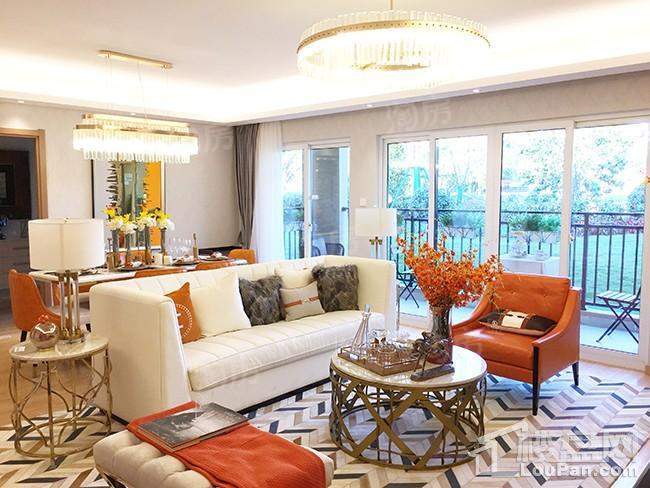 万科花溪大都会样板间