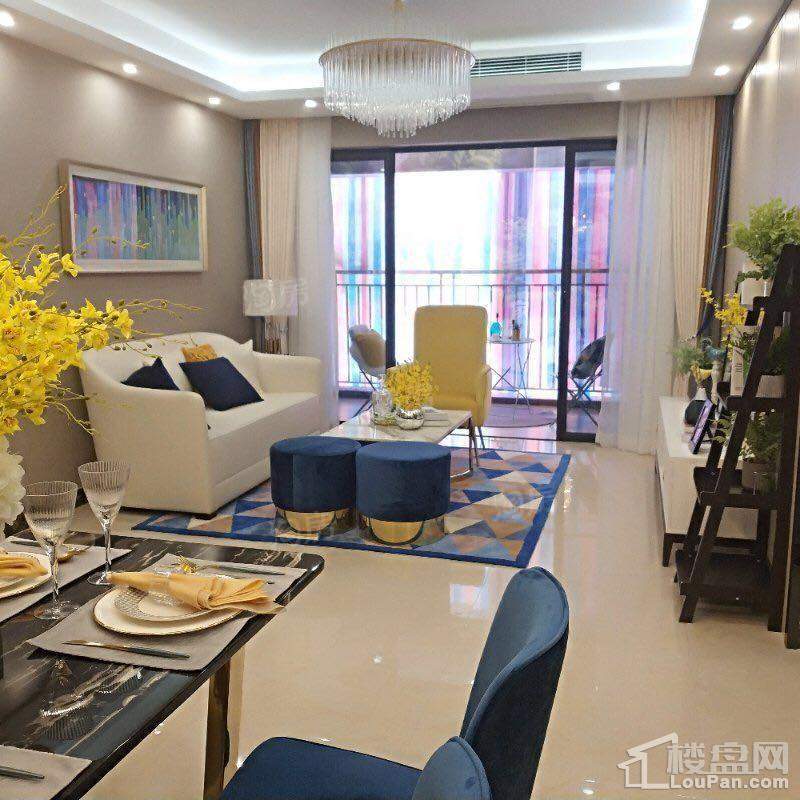 华炬珑玥壹号样板间