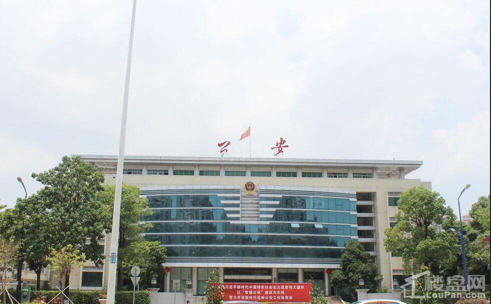 富璟公馆配套图
