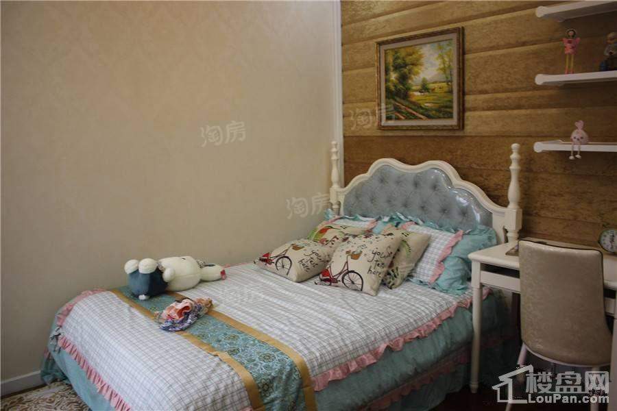 卓新江来样板间