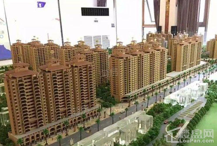 蓝天金地效果图