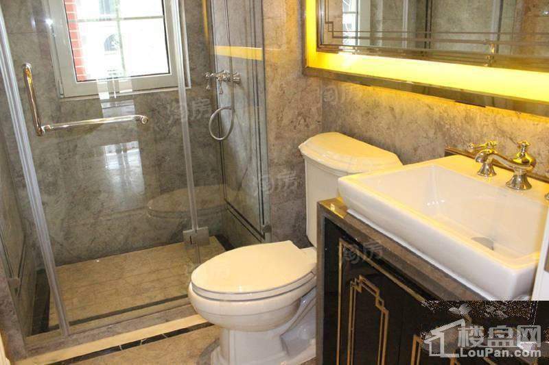 致远翡翠园样板间