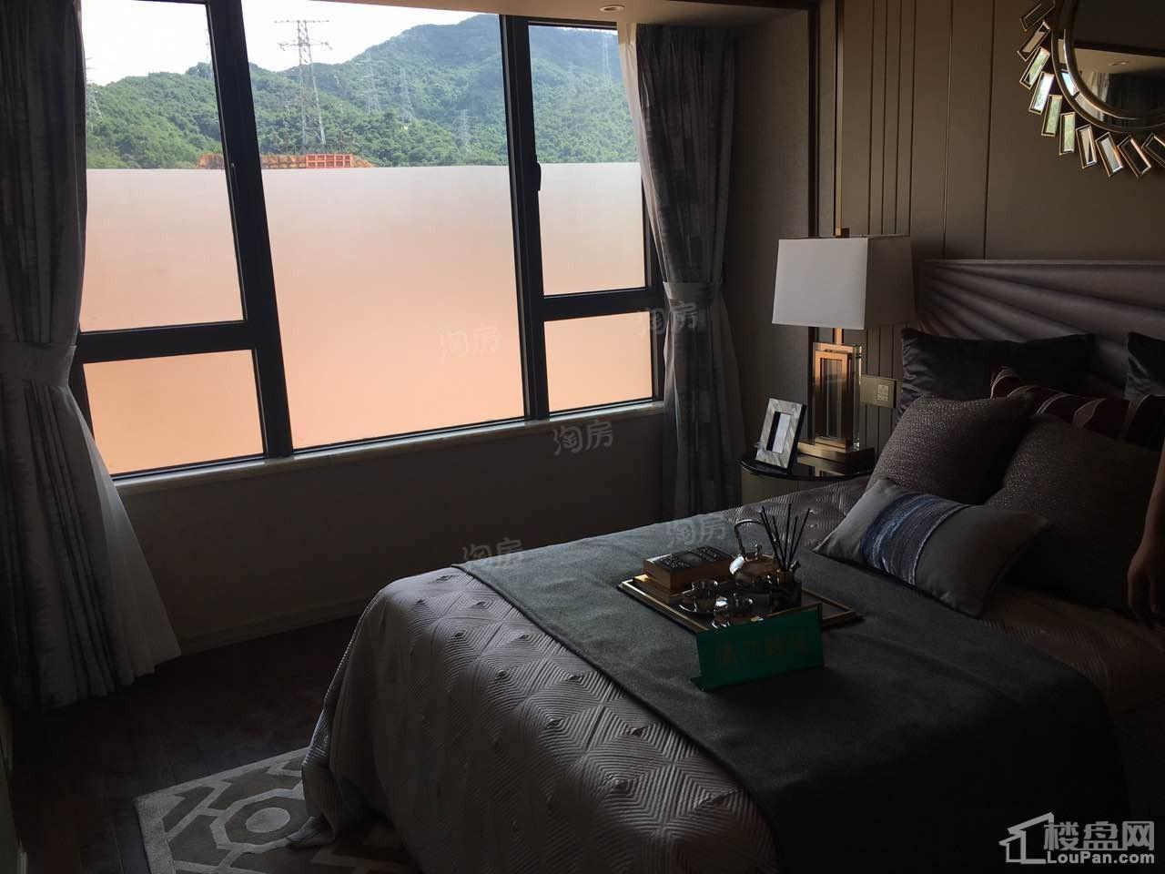 华发观山水样板间