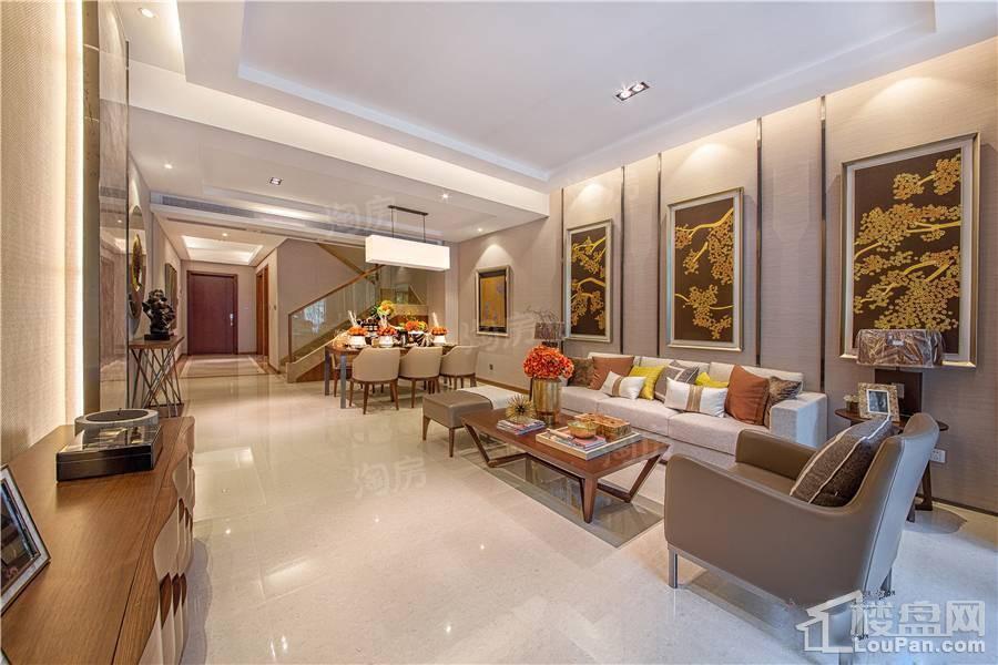 雅居乐万象郡样板间