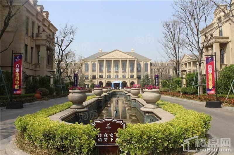 白鹭金岸实景图