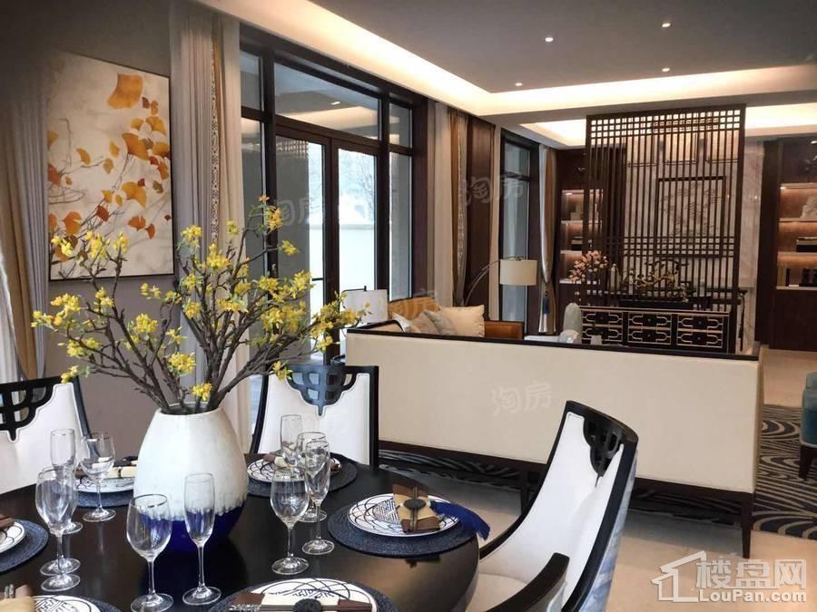 白鹭金岸样板间