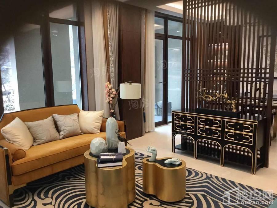 白鹭金岸样板间