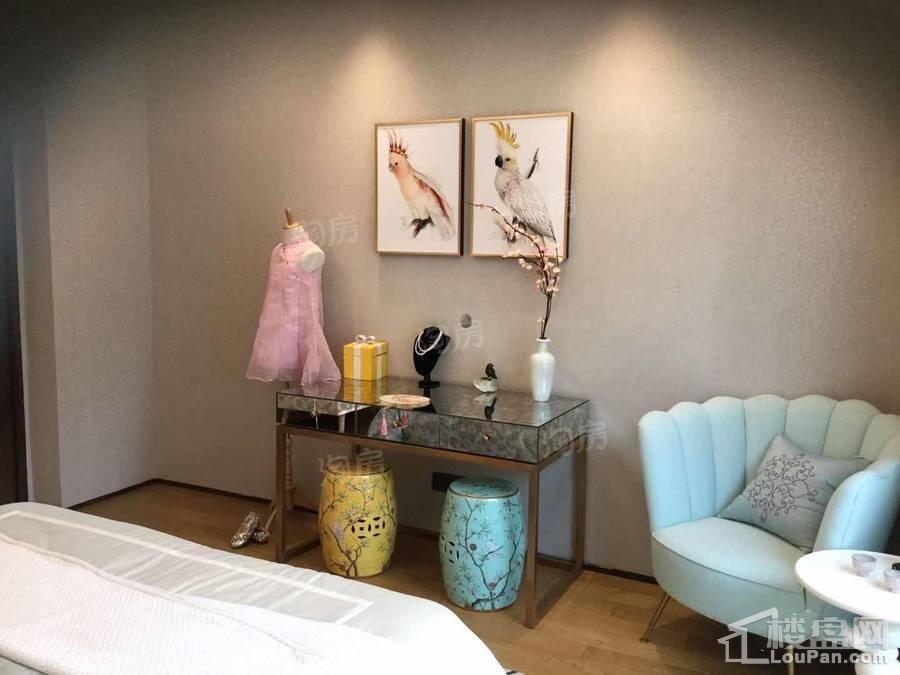 白鹭金岸样板间