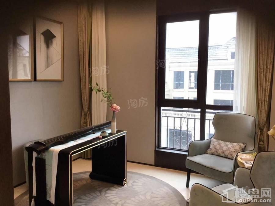 白鹭金岸样板间