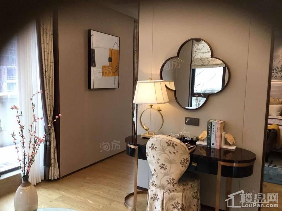 白鹭金岸样板间