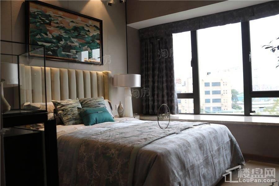 龙光玖龙湾样板间