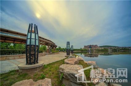 东旭·御山湖实景图